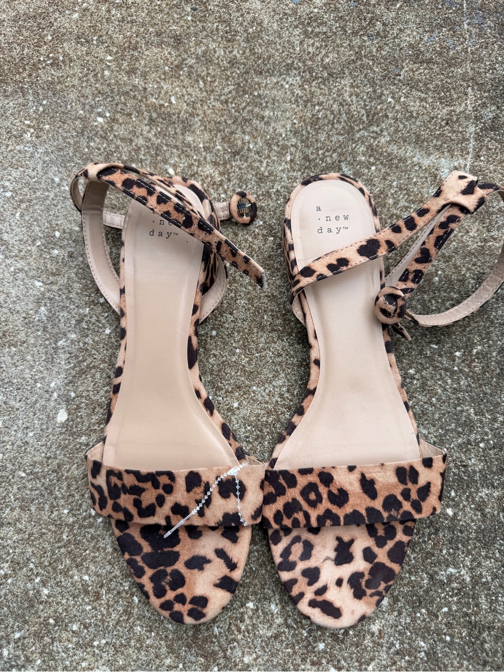 A new day Leopard Print Ankle Strap Sandals - Tan/Black. Size 10 NEW